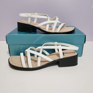 Life Stride Maui White Regency Slip On Sandals NOB Women's Sz 7.5 M